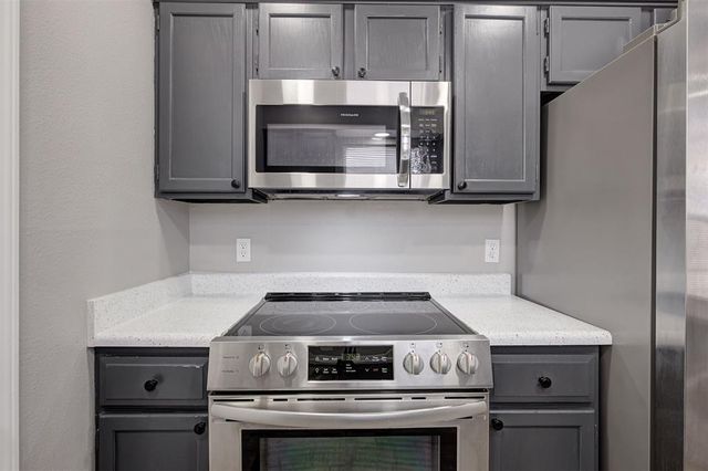2505 Greenfield Drive, Edmond, OK 73012