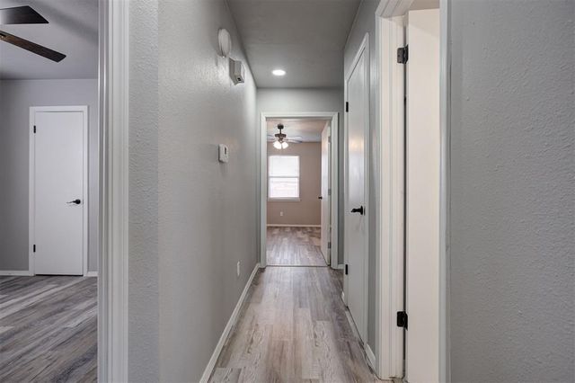 2505 Greenfield Drive, Edmond, OK 73012