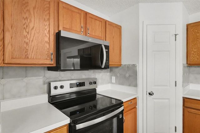 16452 CORNER LAKE DRIVE, Orlando, FL 32820