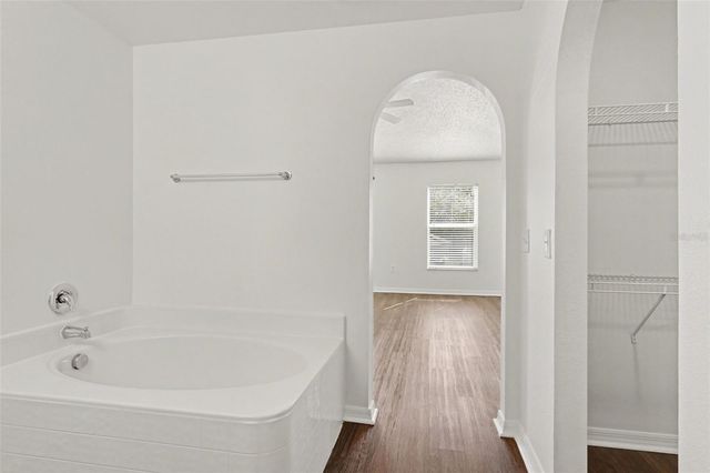 16452 CORNER LAKE DRIVE, Orlando, FL 32820