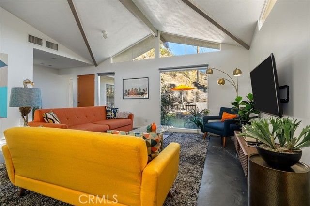 2499 S Palm Canyon, Palm Springs, CA 92264