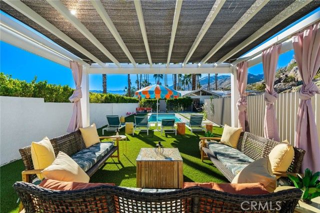 2499 S Palm Canyon, Palm Springs, CA 92264