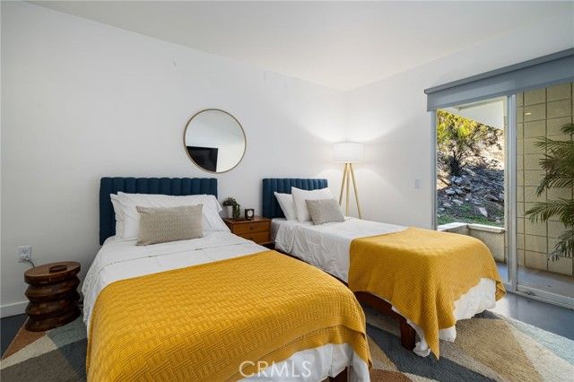 2499 S Palm Canyon, Palm Springs, CA 92264