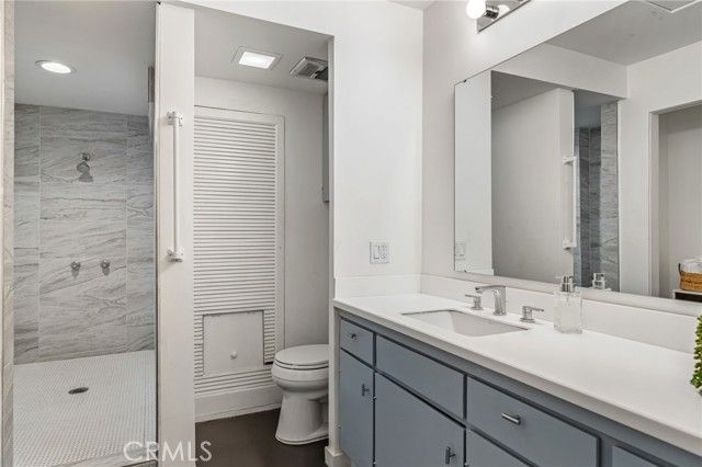 2499 S Palm Canyon, Palm Springs, CA 92264