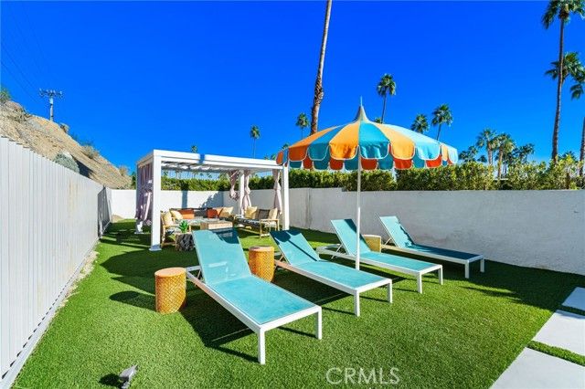2499 S Palm Canyon, Palm Springs, CA 92264