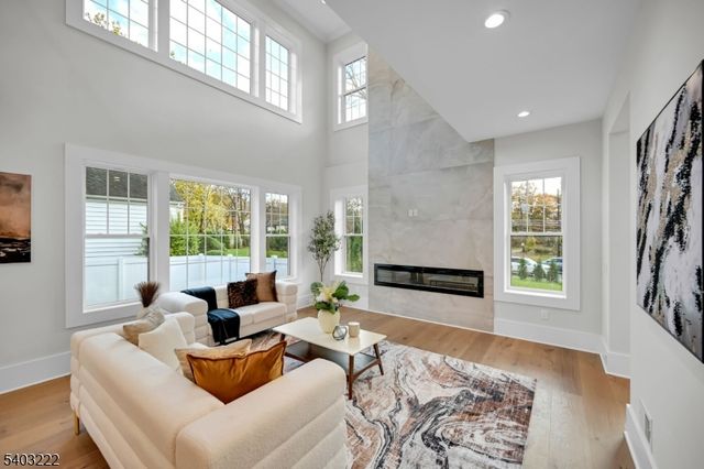 4 Athens Rd, Millburn Twp., NJ 07078