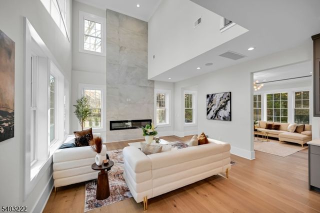 4 Athens Rd, Millburn Twp., NJ 07078