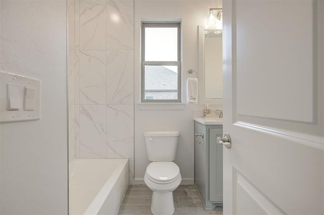 4204 Chesterfield Place, Oklahoma City, OK 73179