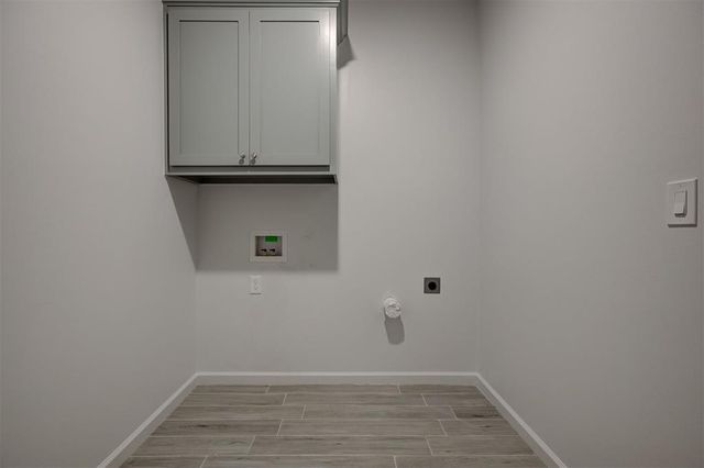 4204 Chesterfield Place, Oklahoma City, OK 73179