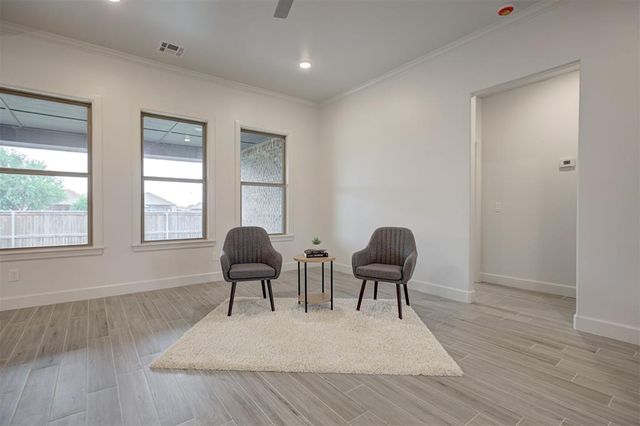 4204 Chesterfield Place, Oklahoma City, OK 73179