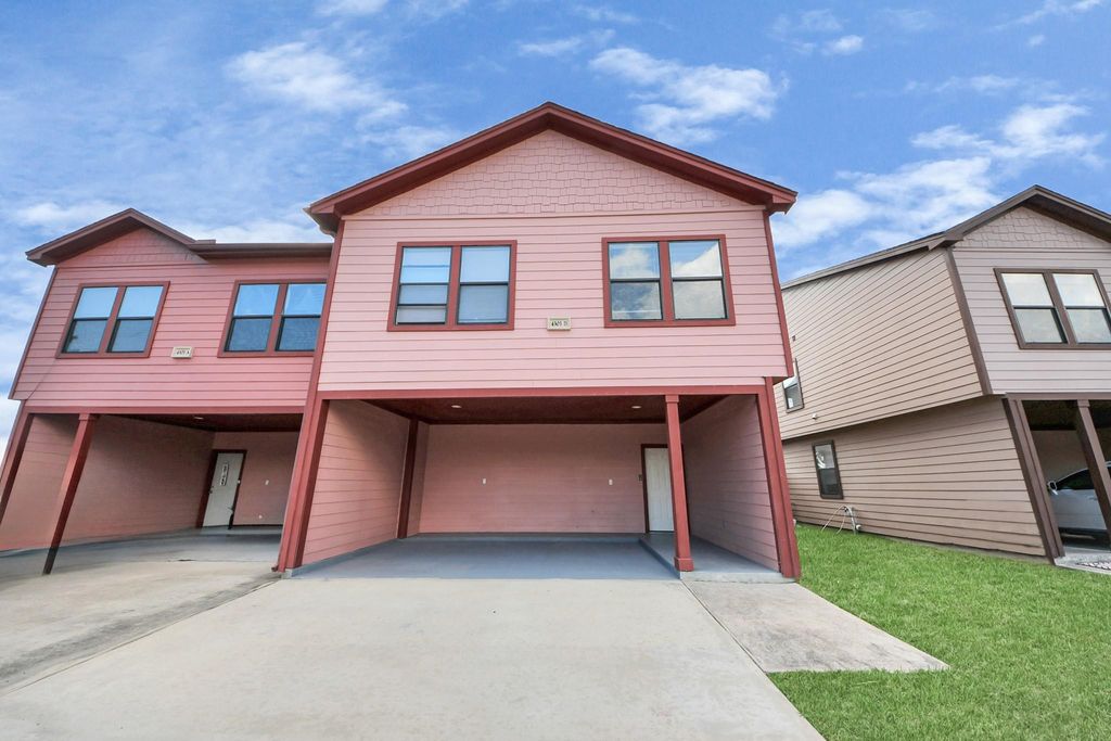 4303 Oak Ridge Drive A, Pasadena, TX 77503