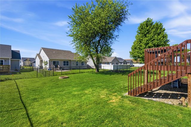 1005 Ashford Drive NE, Cedar Rapids, IA 52402