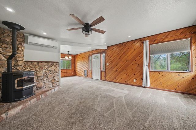 3011 Golden Gate Dr, San Andreas, CA 95249