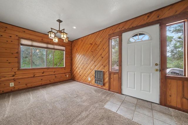 3011 Golden Gate Dr, San Andreas, CA 95249