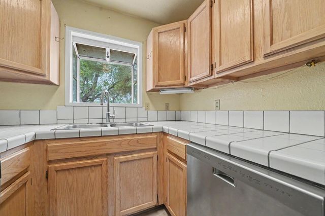 3011 Golden Gate Dr, San Andreas, CA 95249