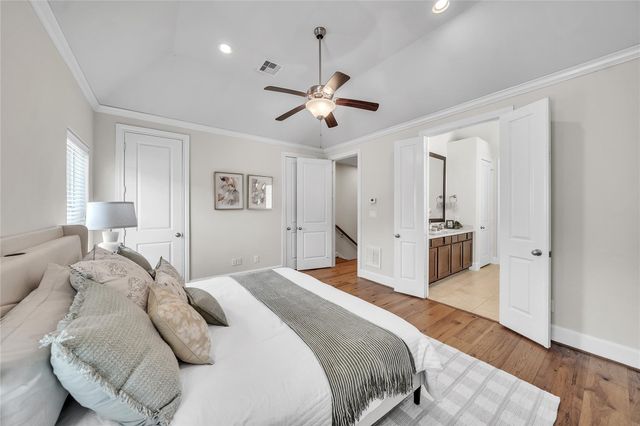 9443 Fannin Street, Houston, TX 77045