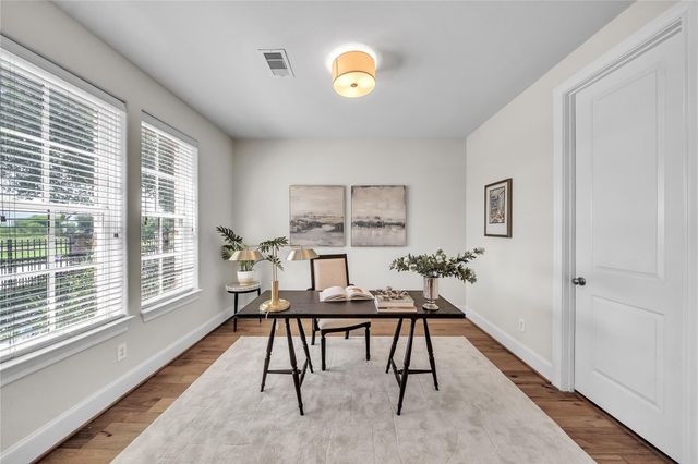 9443 Fannin Street, Houston, TX 77045