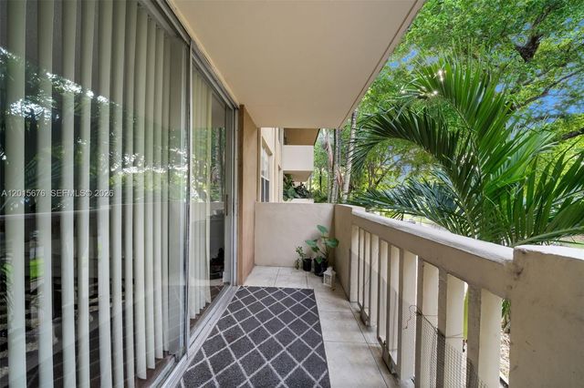 1800 Sans Souci 332 332, North Miami, FL 33181