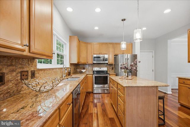 2424 SPRINGBROOK CT, Huntingtown, MD 20639