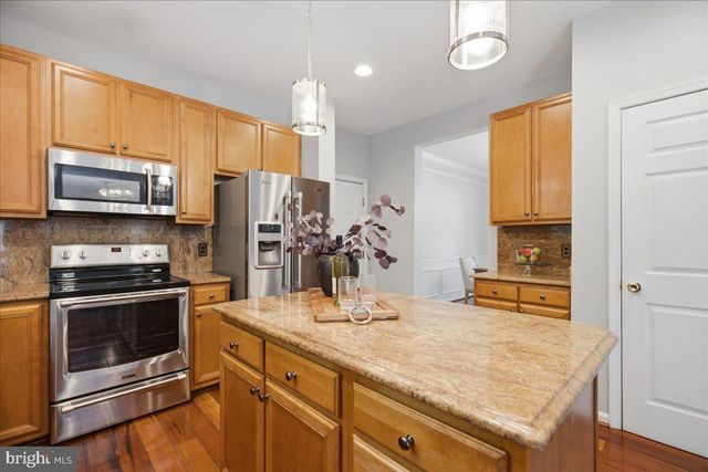 2424 SPRINGBROOK CT, Huntingtown, MD 20639