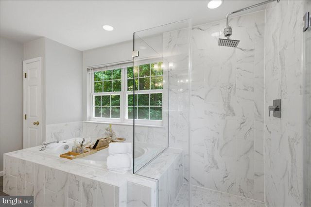 2424 SPRINGBROOK CT, Huntingtown, MD 20639