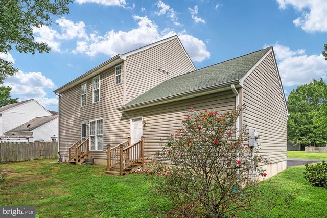 5408 S BRANCH RD, Fredericksburg, VA 22407