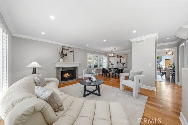 2214 Vista Hogar, Newport Beach, CA 92660