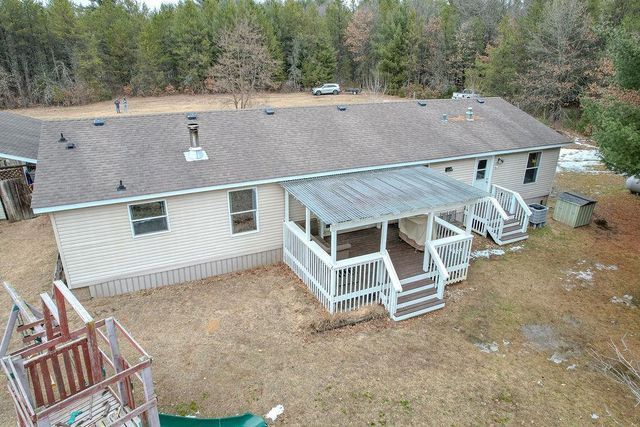 N12019 14th Avenue, Necedah, WI 54646