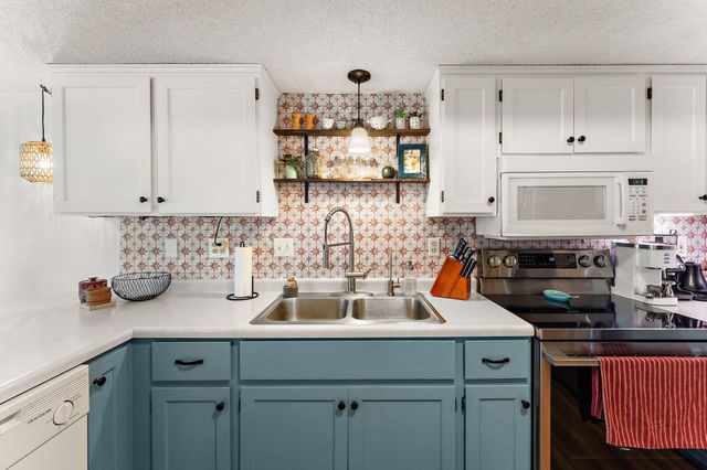 1609 Geske Road, Chaska, MN 55318