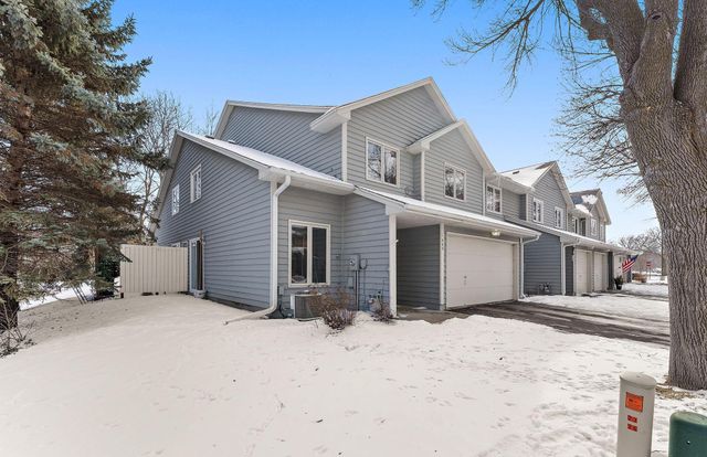 1609 Geske Road, Chaska, MN 55318