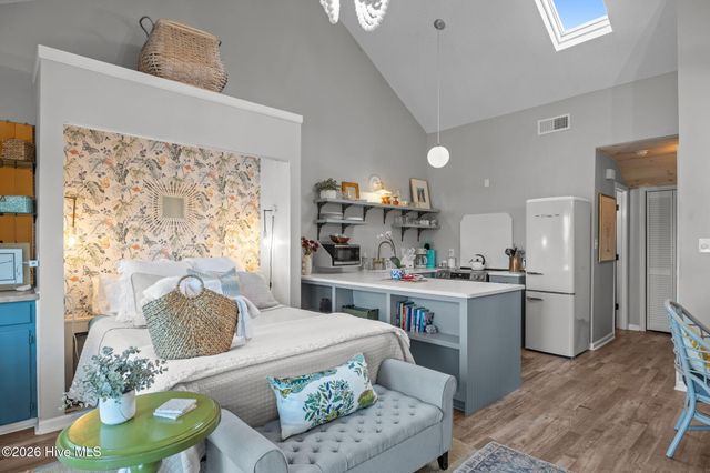 9201 Coast Guard Road F303, Emerald Isle, NC 28594