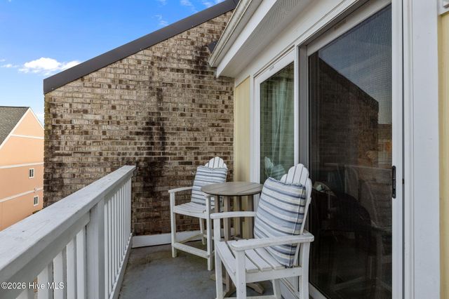 9201 Coast Guard Road F303, Emerald Isle, NC 28594