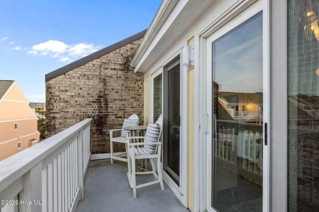 9201 Coast Guard Road F303, Emerald Isle, NC 28594