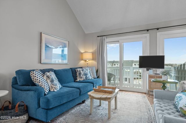 9201 Coast Guard Road F303, Emerald Isle, NC 28594