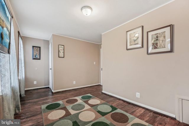 904 N ROSEDALE ST, Baltimore, MD 21216