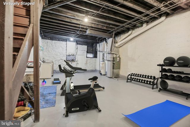 904 N ROSEDALE ST, Baltimore, MD 21216