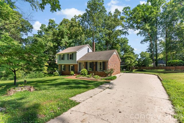 121 E Summersby Street, Fort Mill, SC 29715