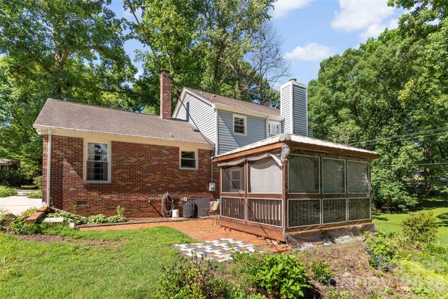 121 E Summersby Street, Fort Mill, SC 29715