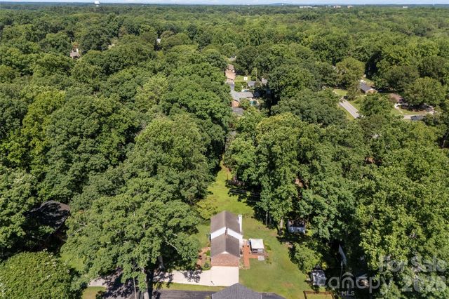 121 E Summersby Street, Fort Mill, SC 29715