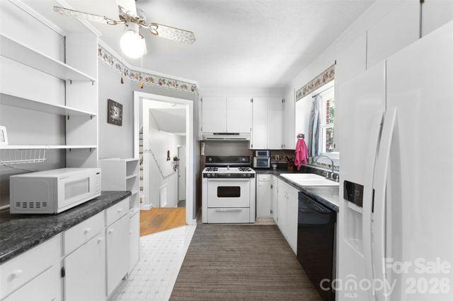 121 E Summersby Street, Fort Mill, SC 29715