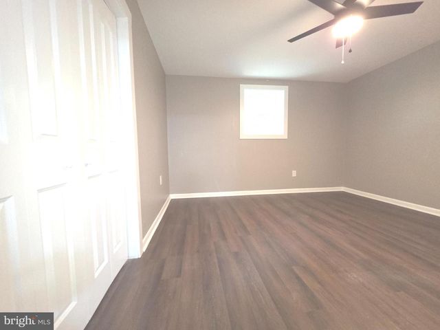 1257 WHITE OAK RD, Fredericksburg, VA 22405