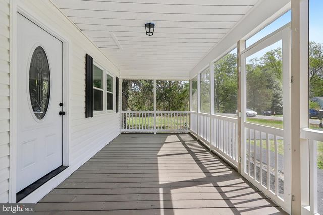 1257 WHITE OAK RD, Fredericksburg, VA 22405