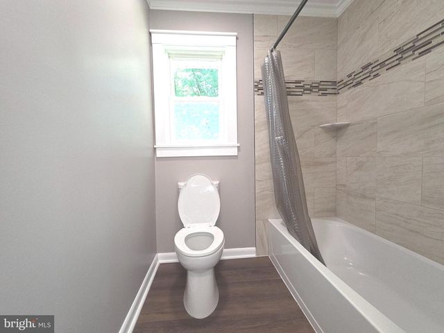 1257 WHITE OAK RD, Fredericksburg, VA 22405