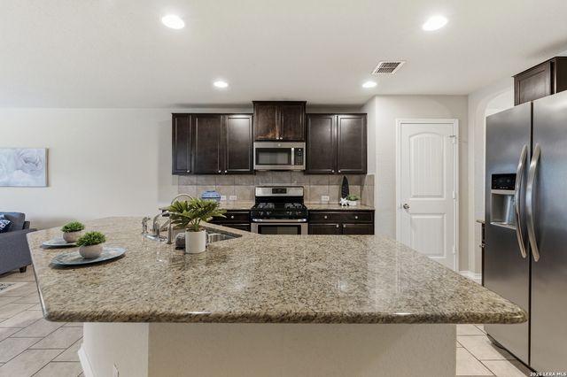 6005 Harvest Ranch, San Antonio, TX 78244