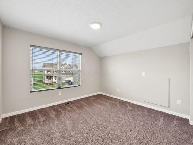 7081 Sanctuary Drive NW, Pickerington, OH 43147