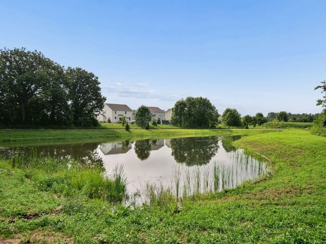 7081 Sanctuary Drive NW, Pickerington, OH 43147