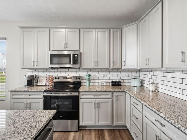 7081 Sanctuary Drive NW, Pickerington, OH 43147