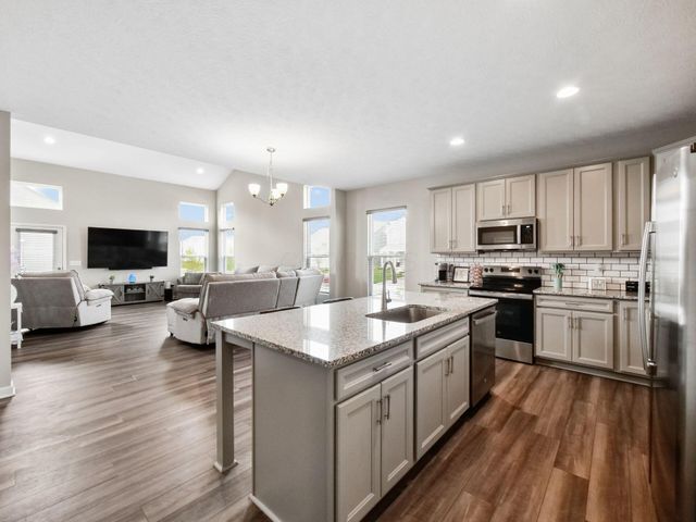7081 Sanctuary Drive NW, Pickerington, OH 43147