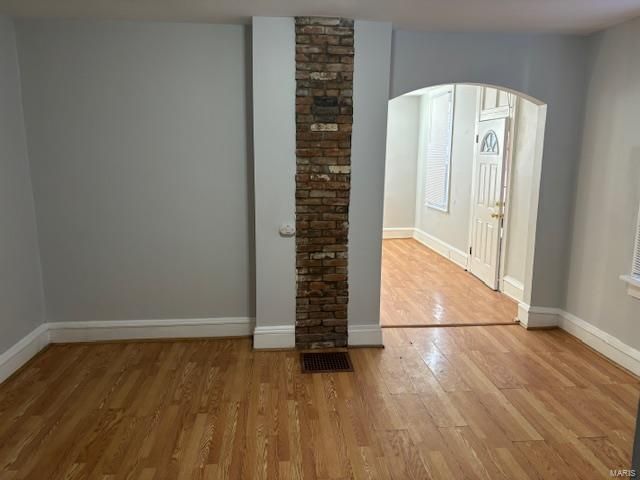 3721 S Compton Avenue, St Louis, MO 63118