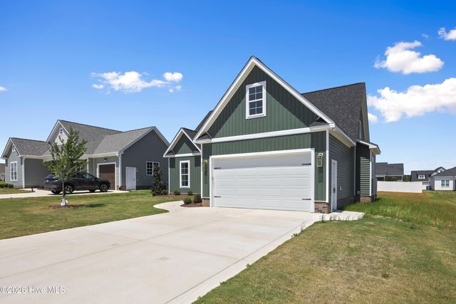 4511 Fairhaven Drive W, Wilson, NC 27893